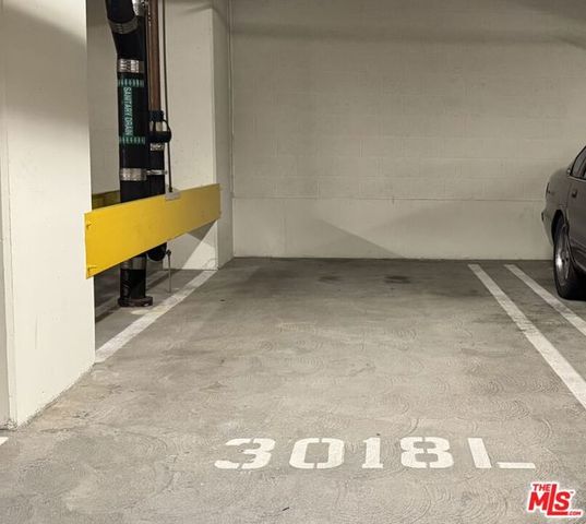 1111 S Grand Avenue 1005, Los Angeles, CA 90015