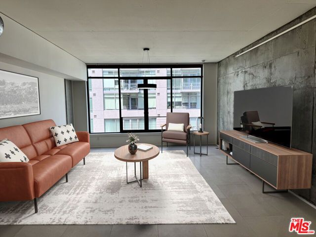 1111 S Grand Avenue 1005, Los Angeles, CA 90015
