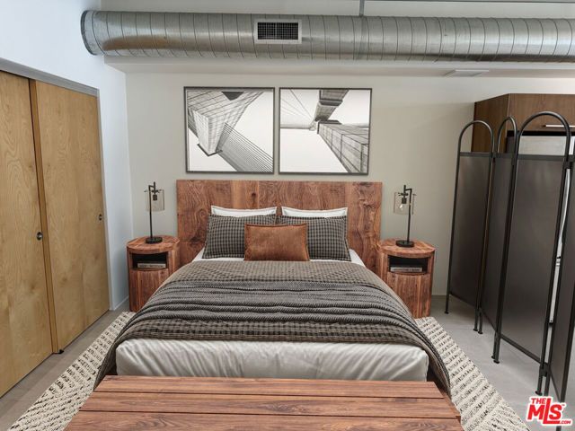 1111 S Grand Avenue 1005, Los Angeles, CA 90015