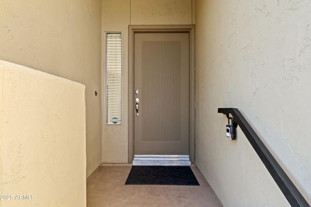 19700 N 76TH Street 2105, Scottsdale, AZ 85255