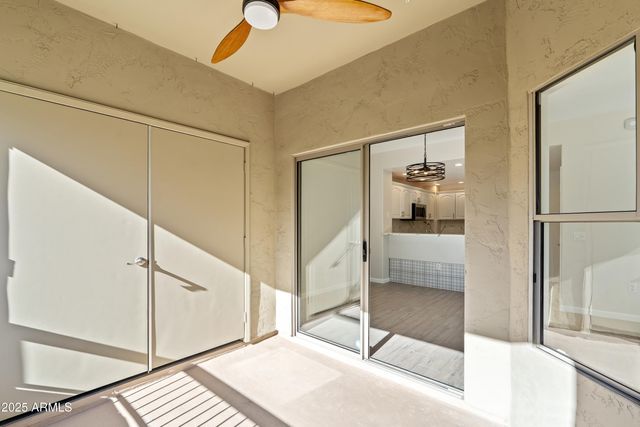 19700 N 76TH Street 2105, Scottsdale, AZ 85255