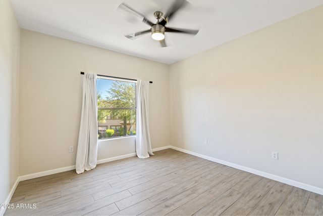 19700 N 76TH Street 2105, Scottsdale, AZ 85255