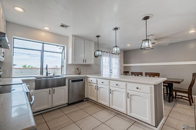 3234 S APPALOOSA WAY, Yuma, AZ 85365