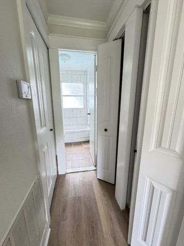 1111 Anderson, Leesville, LA 71446