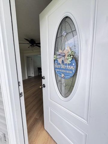 1111 Anderson, Leesville, LA 71446