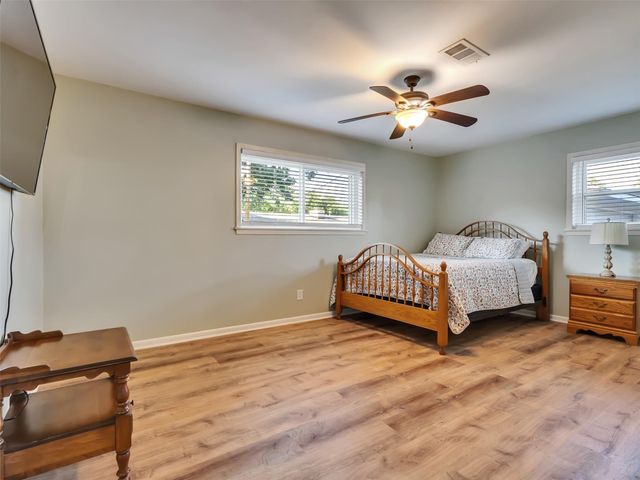 314 Coke Lane, Alvin, TX 77511