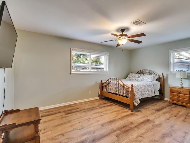 314 Coke Lane, Alvin, TX 77511