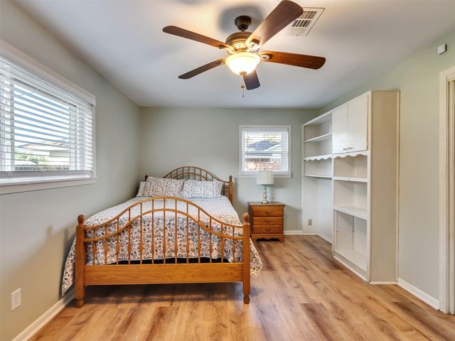 314 Coke Lane, Alvin, TX 77511