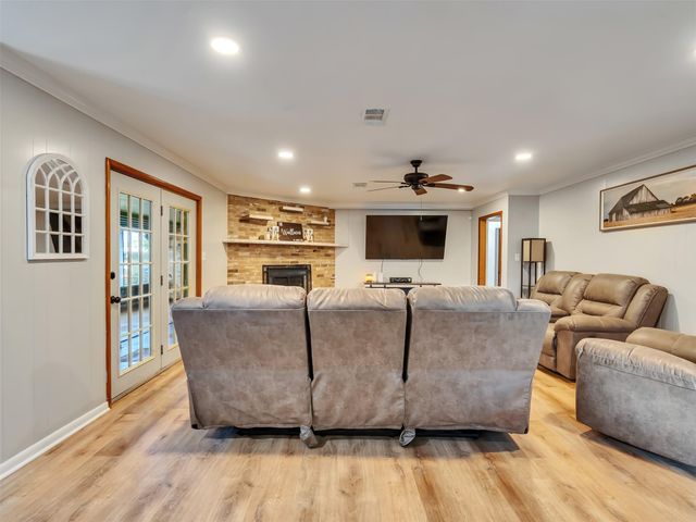 314 Coke Lane, Alvin, TX 77511