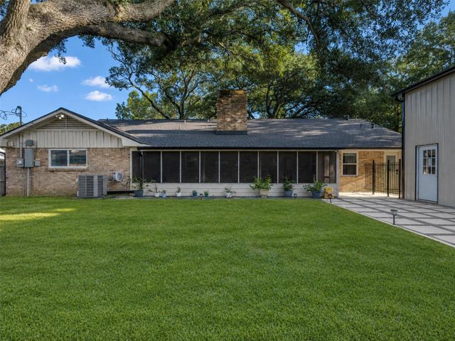 314 Coke Lane, Alvin, TX 77511