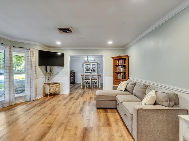 314 Coke Lane, Alvin, TX 77511