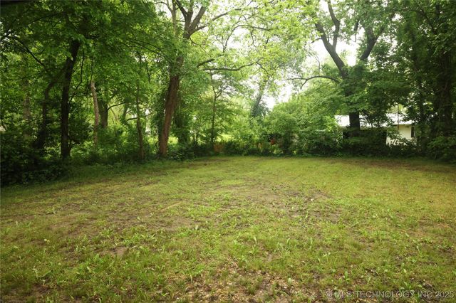 1185 E Pine Street, Westville, OK 74965