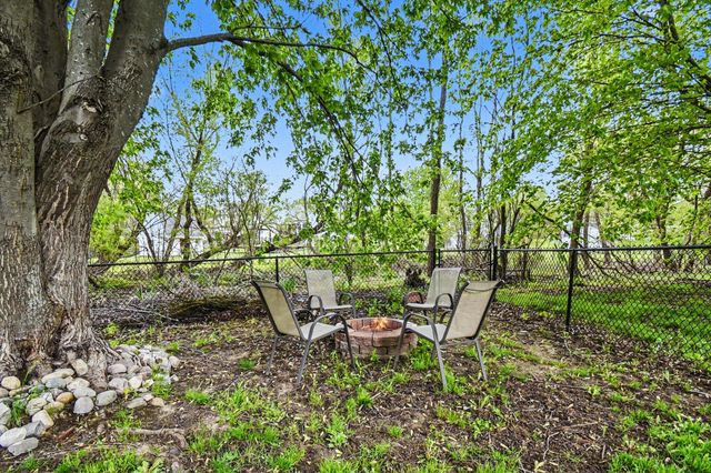 7560 Melinda Court SE, Byron Center, MI 49315