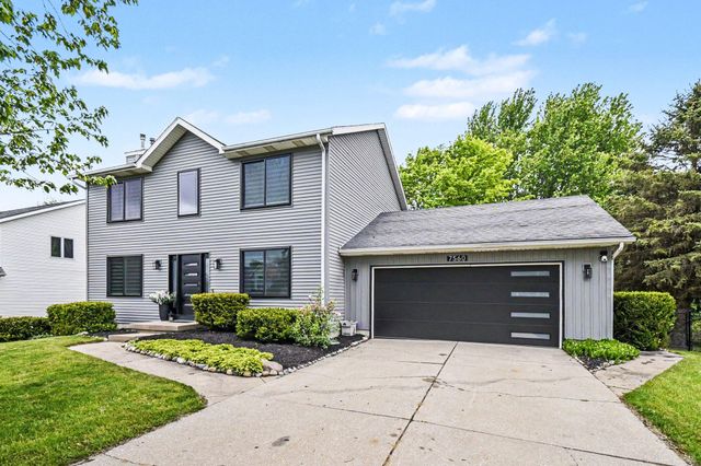 7560 Melinda Court SE, Byron Center, MI 49315