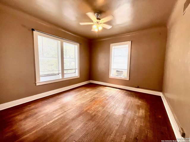 424 E Ashby Pl Apt 4, San Antonio, TX 78212