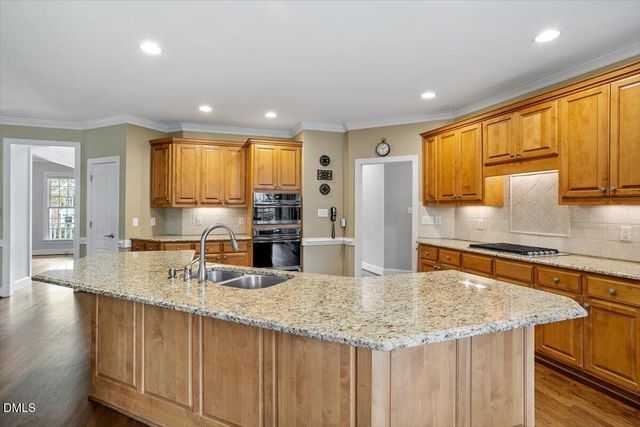 330 Chanticlair Drive, Apex, NC 27502