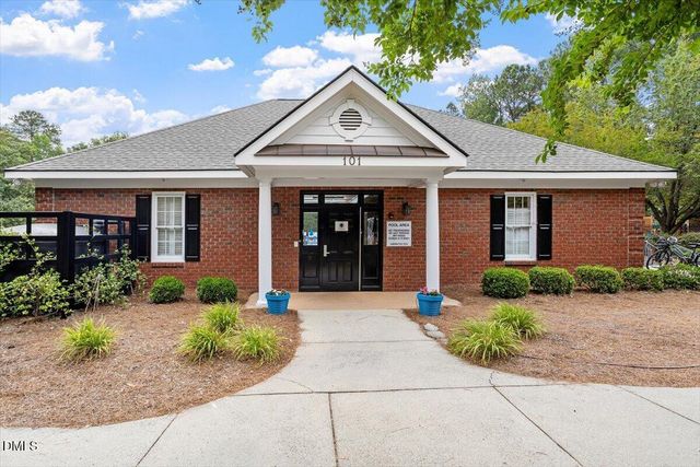 330 Chanticlair Drive, Apex, NC 27502