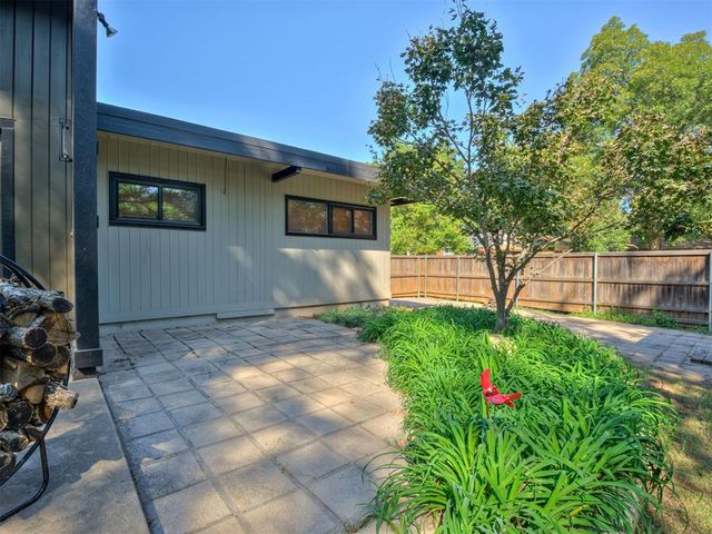801 Carey Drive, Norman, OK 73069