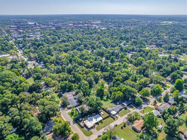 801 Carey Drive, Norman, OK 73069