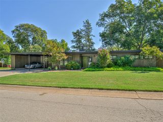 801 Carey Drive, Norman, OK 73069