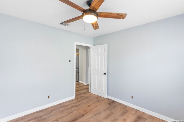 519 Sprucewood ln, San Antonio, TX 78216