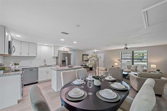 105 CLEMSON ROAD, Venice, FL 34293