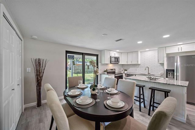 105 CLEMSON ROAD, Venice, FL 34293