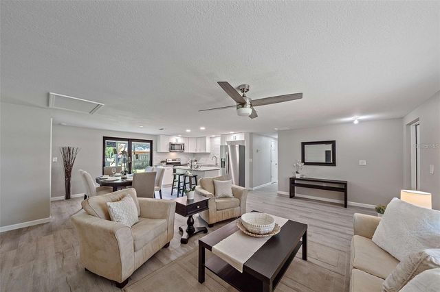 105 CLEMSON ROAD, Venice, FL 34293