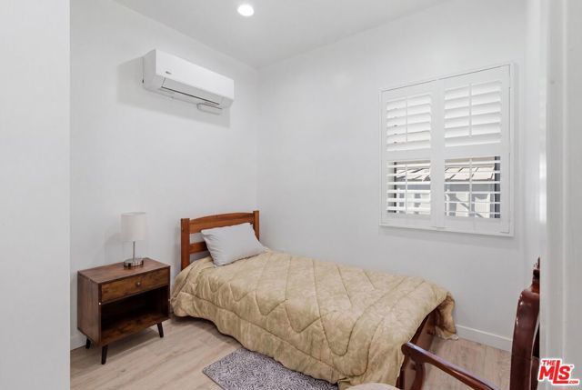 1801 W 43rd Street, Los Angeles, CA 90062
