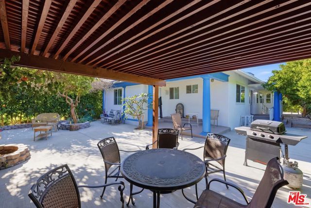 1801 W 43rd Street, Los Angeles, CA 90062