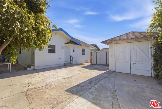 1801 W 43rd Street, Los Angeles, CA 90062