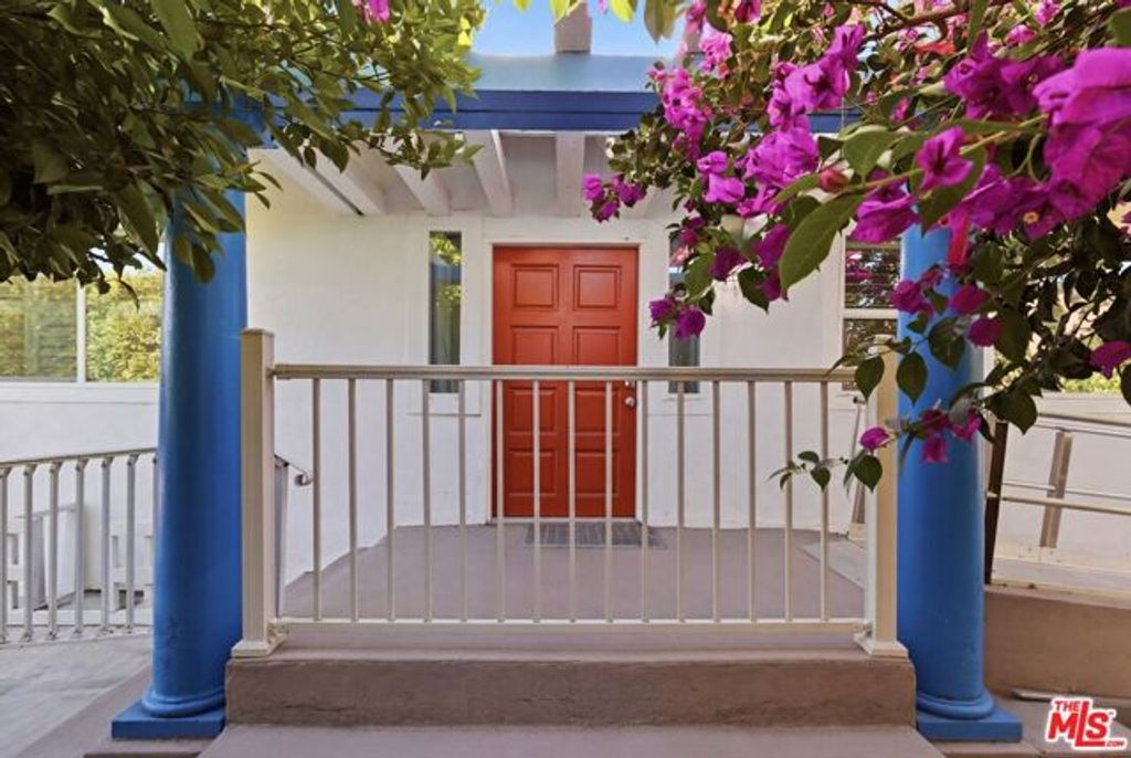 1801 W 43rd Street, Los Angeles, CA 90062