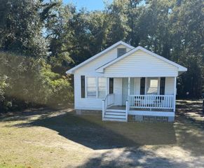 1816 Wichman Street, Walterboro, SC 29488