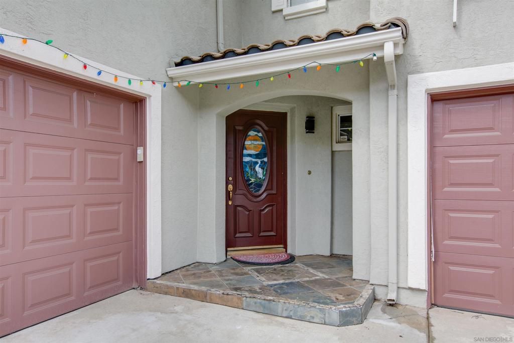 Image 4 of property listing at 10394 Valley Waters Dr, Spring Valley, CA 91978