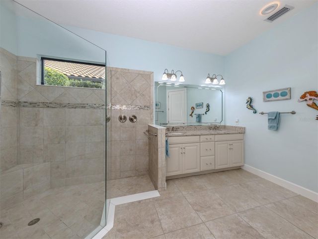 5573 SEMOLINO STREET, Nokomis, FL 34275