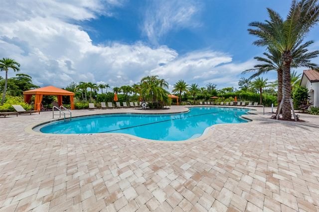5573 SEMOLINO STREET, Nokomis, FL 34275
