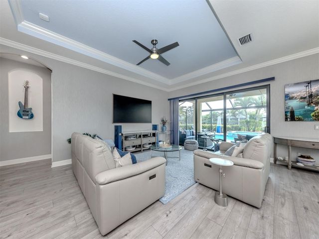 5573 SEMOLINO STREET, Nokomis, FL 34275