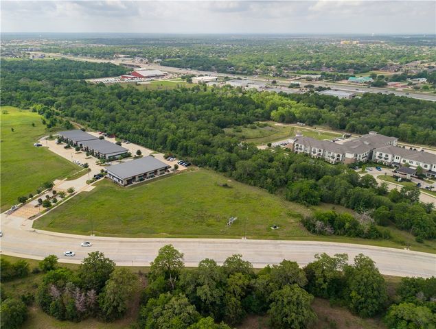 1120 Midtown Drive Street, College Station, TX 77845