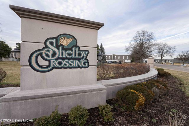 707 La Fontenay Ct, Louisville, KY 40223