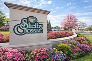 707 La Fontenay Ct, Louisville, KY 40223