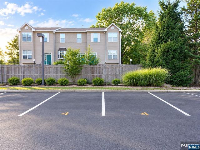 58 Main 4, Little Ferry, NJ 07643