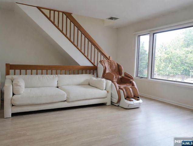 58 Main 4, Little Ferry, NJ 07643