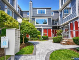 58 Main 4, Little Ferry, NJ 07643