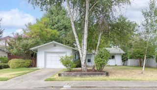 1202 SW Viola Drive, Grants Pass, OR 97526