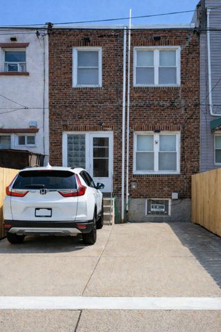 2712 S DARIEN ST, Philadelphia, PA 19148