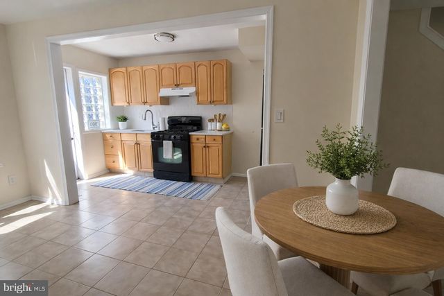 2712 S DARIEN ST, Philadelphia, PA 19148