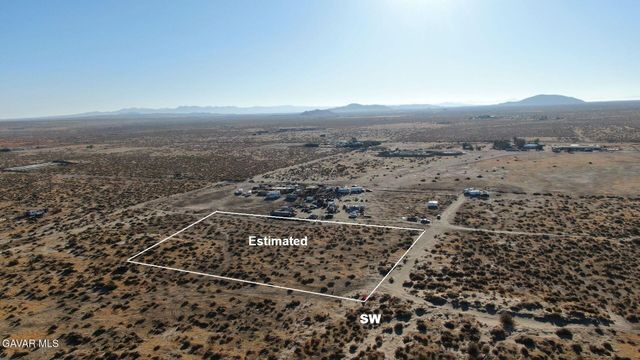22600 E Avenue P-10, Palmdale, CA 93591