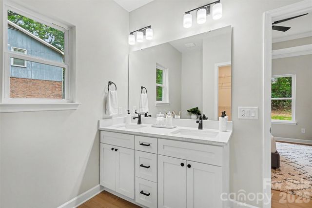 1002 Kingswood Drive, Monroe, NC 28112