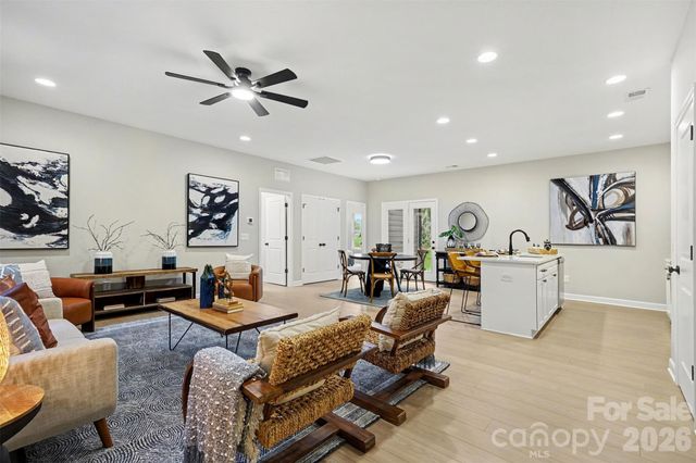 1002 Kingswood Drive, Monroe, NC 28112