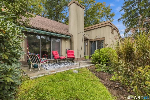453 Heritage Village A, Southbury, CT 06488